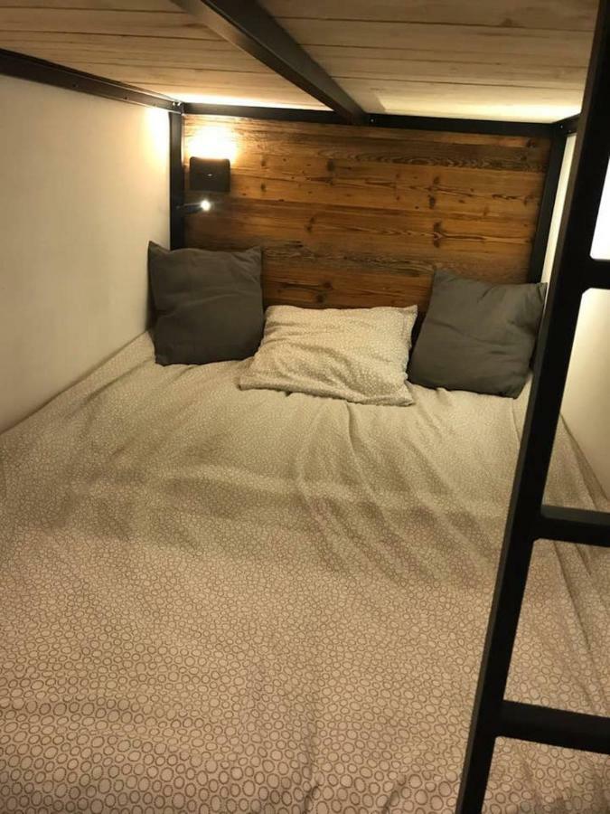 Alpe D'Huez Le Majestic 2 Skis Aux Pied 외부 사진